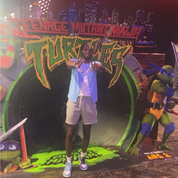 Meet your Posher, Christopher - Picture 1 of 1